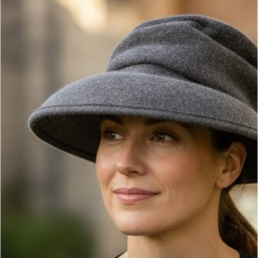 Wayne Wirem Millinery Wool Bonnet Hat Brown Women's Rare Statement Piece